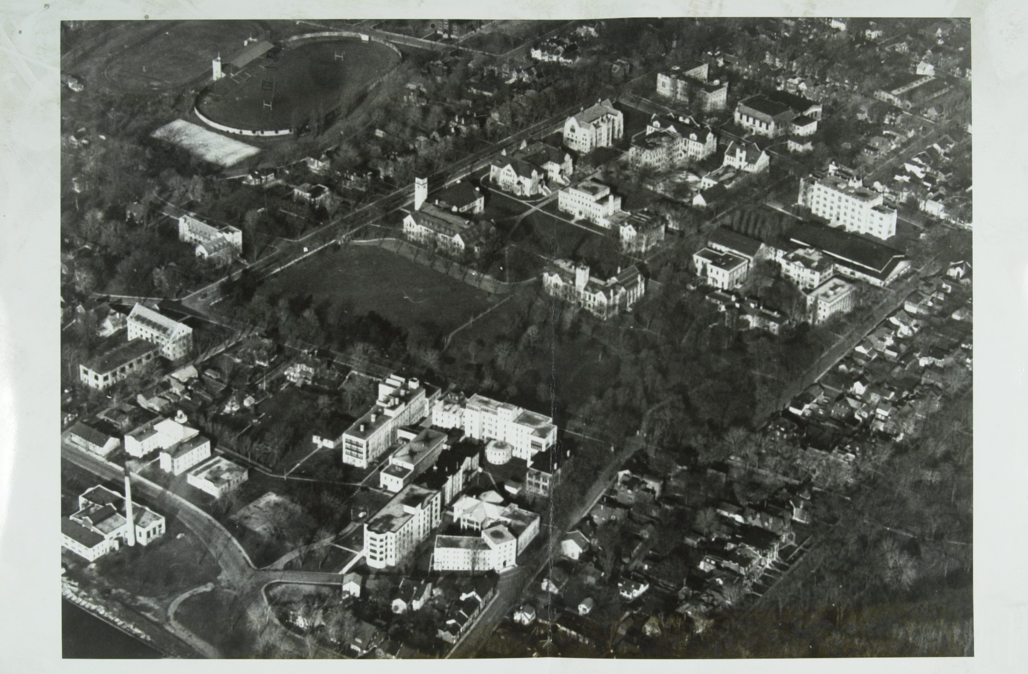 Aerial Queen's University and KGH Post 1924 showing Richardson Lab and Douglas Wing